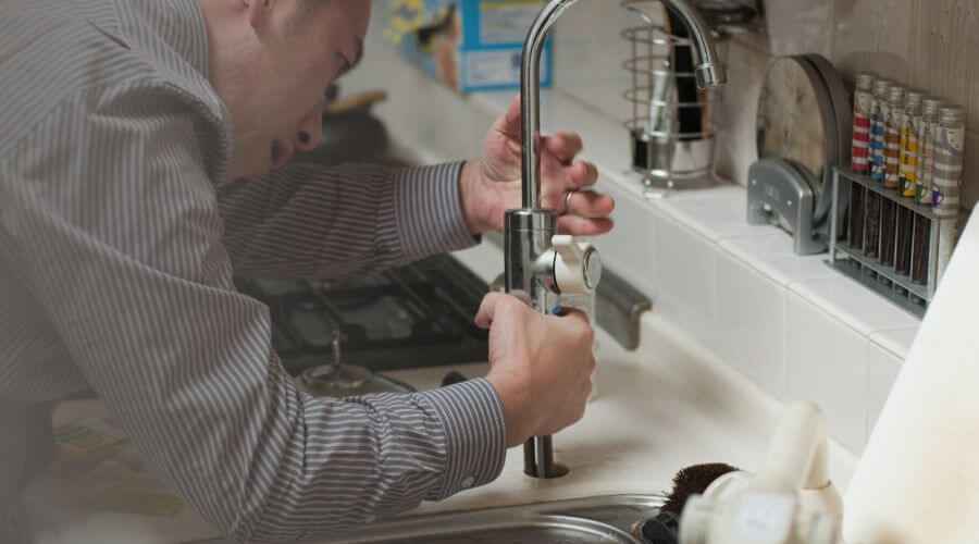 Professional same day plumber in Delmont, SD